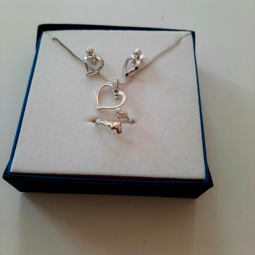 NEW Silver Jewelry Set